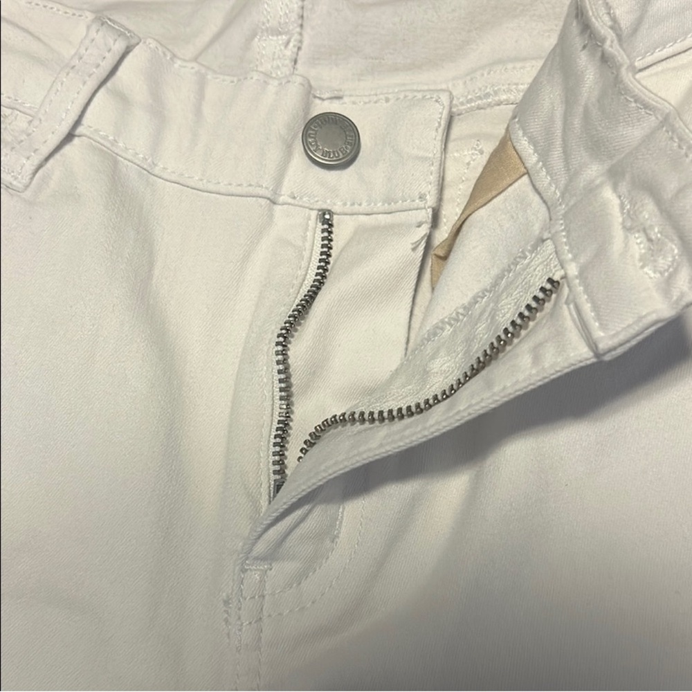 Judy Blue Skinny Fit Frayed Bottom Jeans - Picture 9 of 9